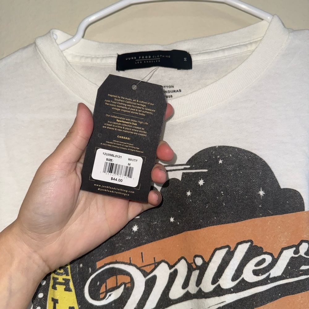 Junk Food Clothing Closet Miller High Life Sportsman's Club Tee Size M NWT $45 - Picture 8 of 9